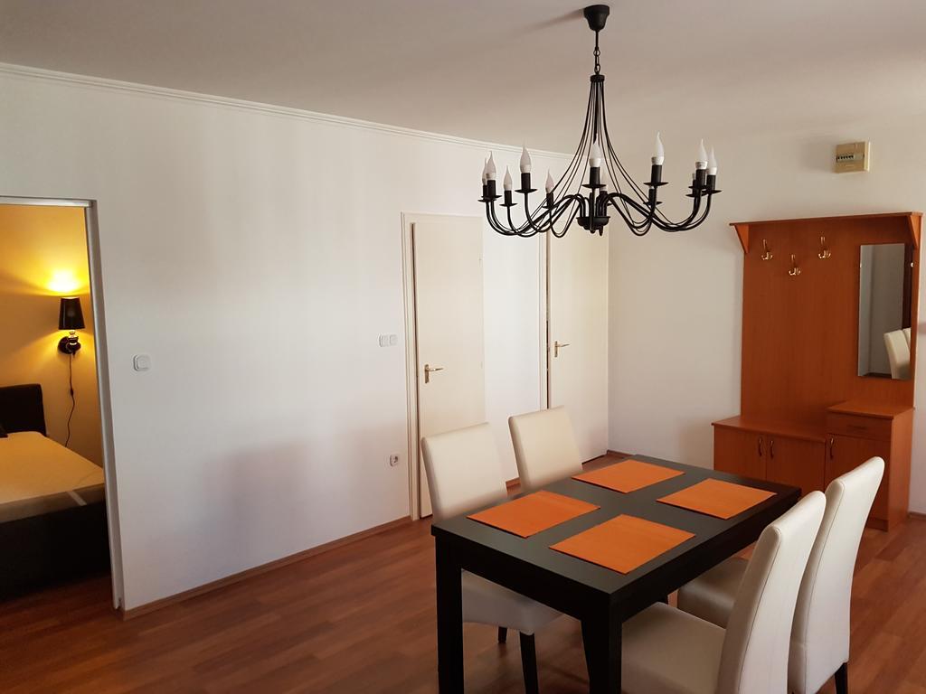 Apartman Kaszás Central Mosonmagyarovar Exterior foto