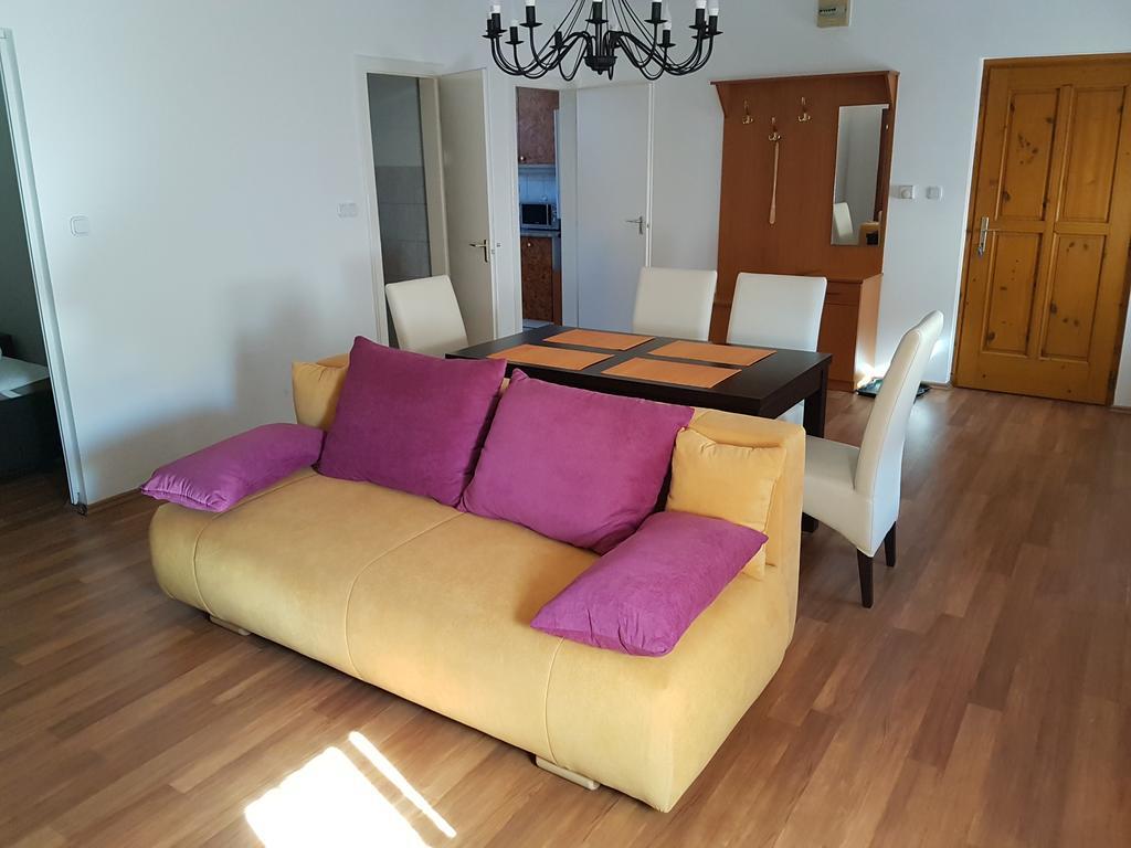 Apartman Kaszás Central Mosonmagyarovar Exterior foto